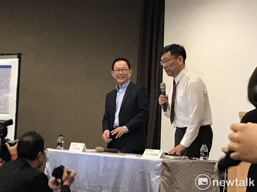 國民黨台北市長候選人丁守中今（14）晚參加國教行動聯盟主辦的「台北市長候選人教育政見座談會」。 圖：周煊惠／攝
