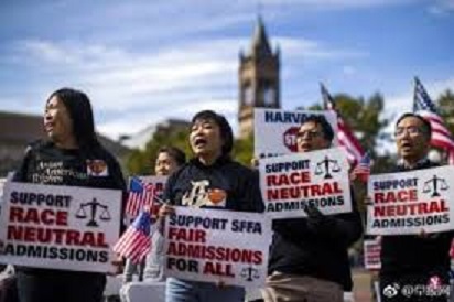 加州大學洛杉磯分校（UCLA）法學院教授與亞裔社團向法院提告，要求加州大學系統9個分校大學部提供資料，用以檢驗入學程序是否不利亞裔學生。資料照片。 圖 : 翻攝自早報網