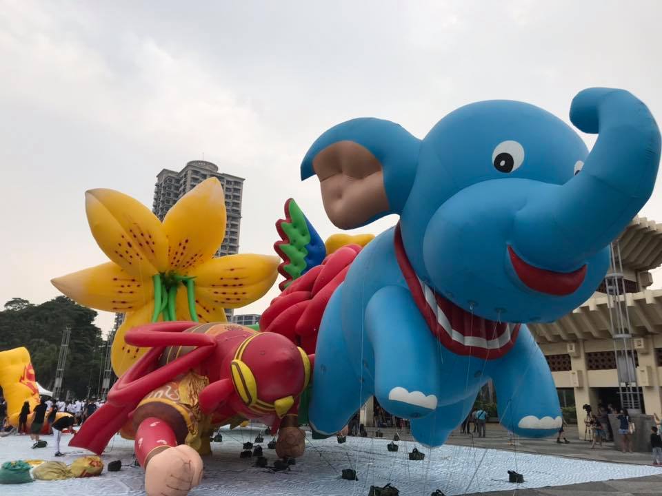 WE CARE高雄大氣球遊行今天下午盛大登場。 圖：主辦單位/提供