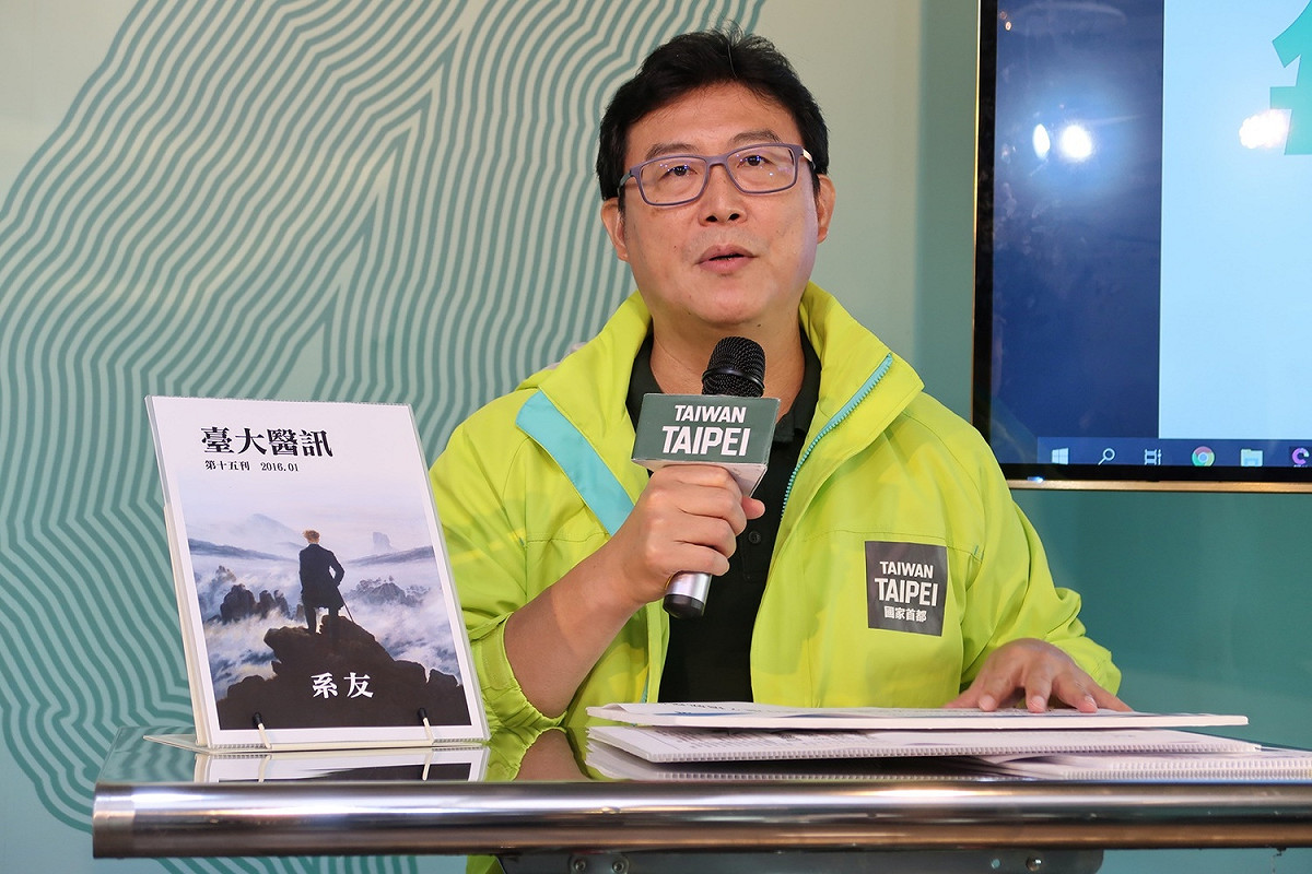 民進黨台北市長候選人姚文智19日要求柯文哲回答「中國是誰要他選總統？」 圖：林朝億/攝