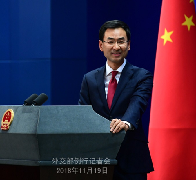 外傳中國外交官硬闖APEC主辦國巴紐外長辦公室，中國外交部發言人耿爽今（19）日反問媒體「你覺得可能嗎？」 圖：翻攝中國外交部