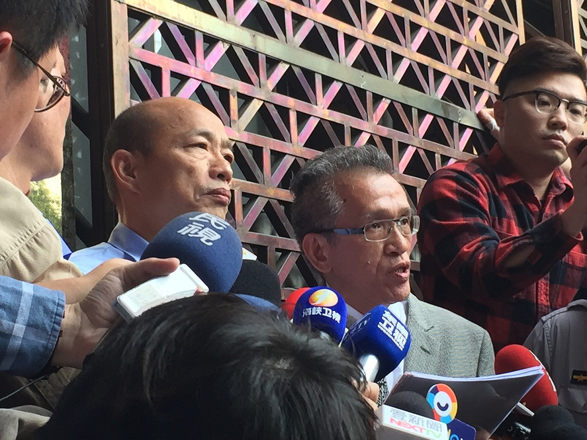 韓國瑜今天下午在律師陪同下到北檢。 圖：趙婉淳／攝