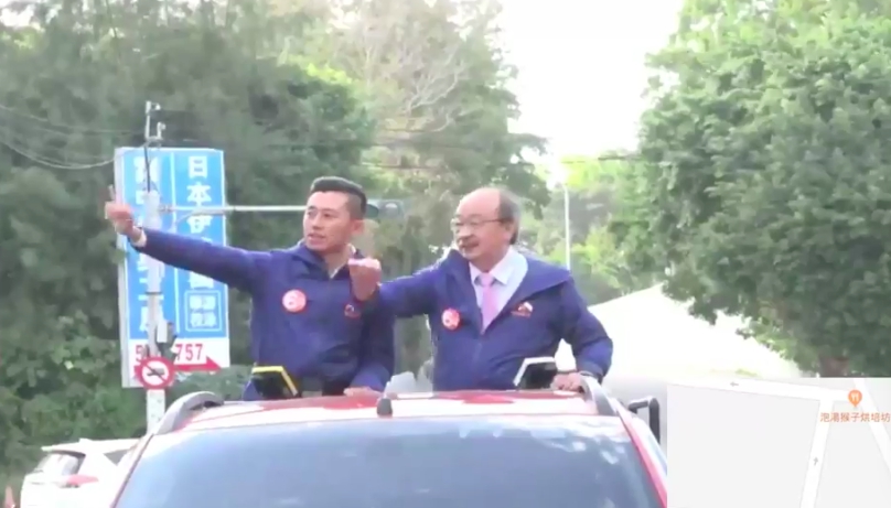 民進黨新竹市長林智堅今（22）日展開為期兩天的掃街拜票行程。 圖：翻攝林智堅臉書直播