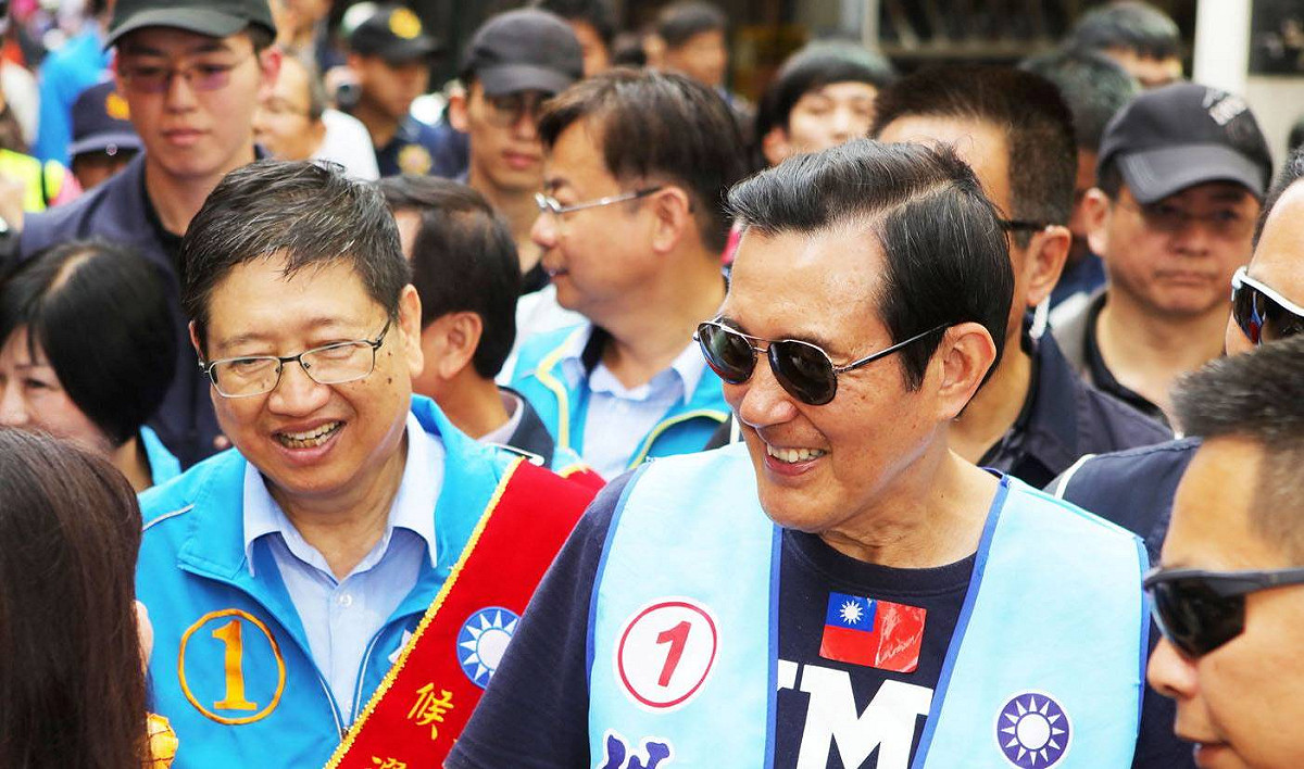 前總統馬英九多次直搗藍大於綠的新竹縣，為楊文科輔選後。 圖：翻拍自楊文科臉書