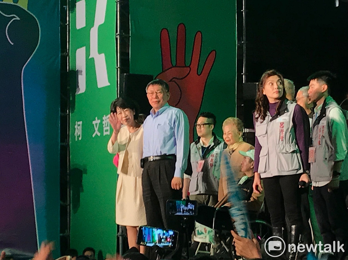台北市長柯文哲在四四南村舉辦「市民覺醒，勝選之夜」，要一起迎接勝利！ 圖 : 周煊惠攝(資料畫面)