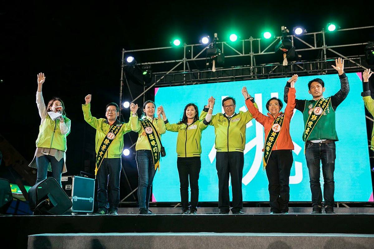 鄭文燦表示，四年前市民朋友用選票改變了桃園，盼望接下來四年，繼續拚政績，再讓桃園轉大人。  圖：鄭文燦競選辦公室／提供
