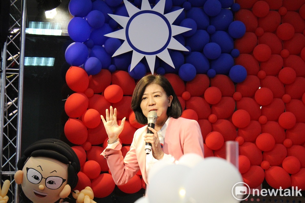 王育敏說，國民黨已經拿下了多個縣市，人民用選票教訓了民進黨。 圖：蕭咏詩／攝