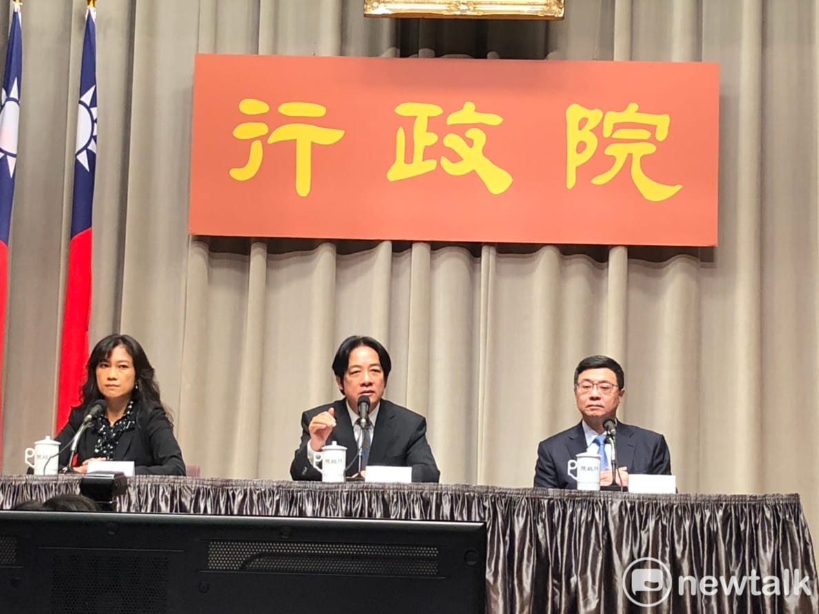 行政院今（26）天上午10:30由賴清德院長、卓榮泰秘書長、Kolas Yotaka發言人召開記者會。 圖：謝莉慧/攝
