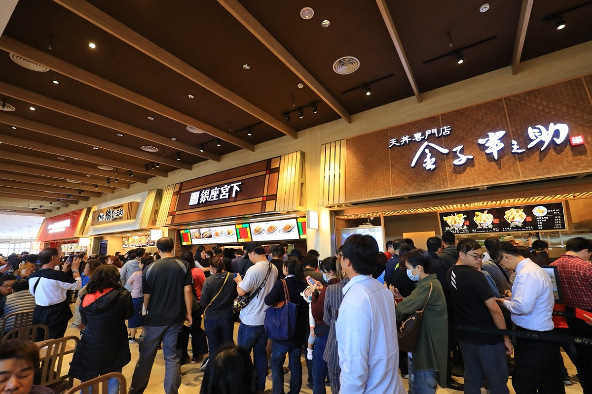 三井OUTLET PARK試營運首日就湧入人潮。 圖：台中市政府/提供