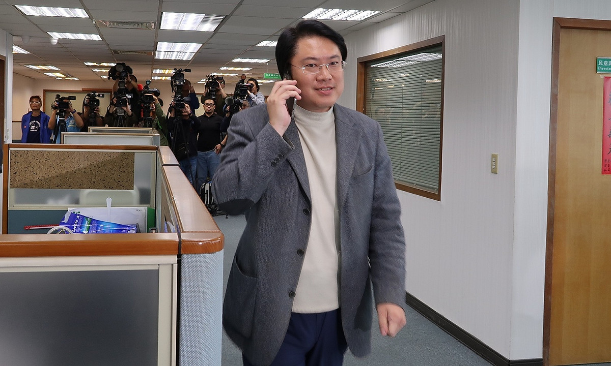 民進黨代理主席林右昌5日出席中執會。 圖：林朝億/攝