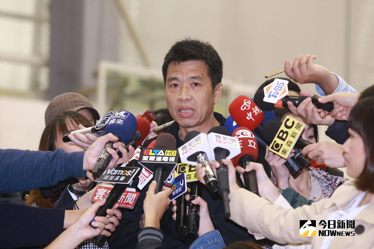 裕隆籃球隊總教練林正明聽到裕隆董事長嚴凱泰過世的消息直到現在還不敢相信。 圖／記者葉政勳攝