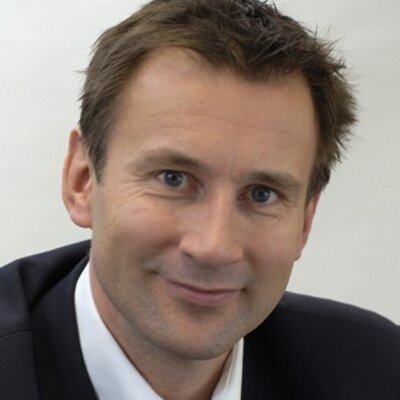 英國外交部長杭特表態，有意接棒梅伊擔任首相 圖：擷取自杭特的Twitter帳號