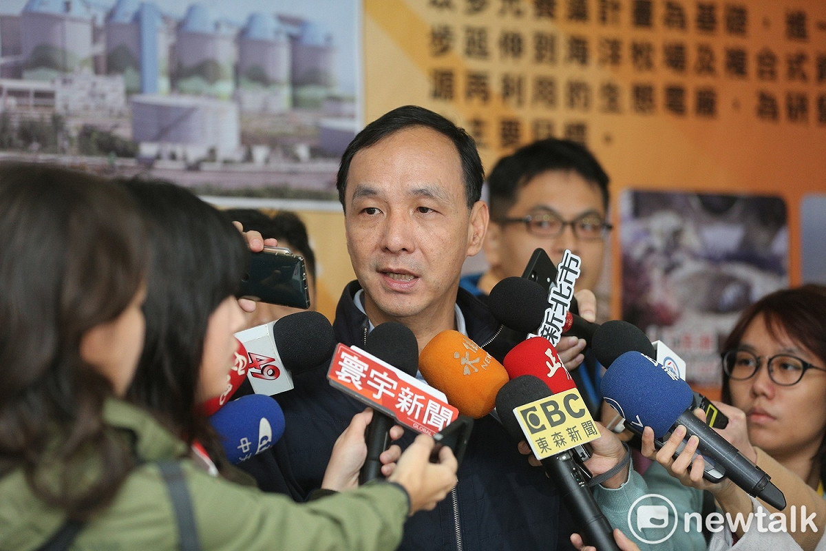 朱立倫表示，他早已公開呼籲要徵召韓國瑜，也希望全黨團結一致。他說，知道現在國民黨主席吳敦義比較辛苦，就多給吳敦義一些空間，給韓國瑜一些時間，最終國民黨一定要團結一致。 圖：新頭殼資料照片