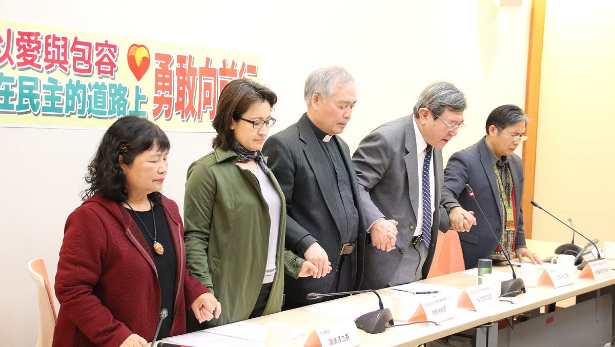 長老教會: 在釋憲與公投結果下 立法保障同志 圖: 翻攝自陳曼麗臉書