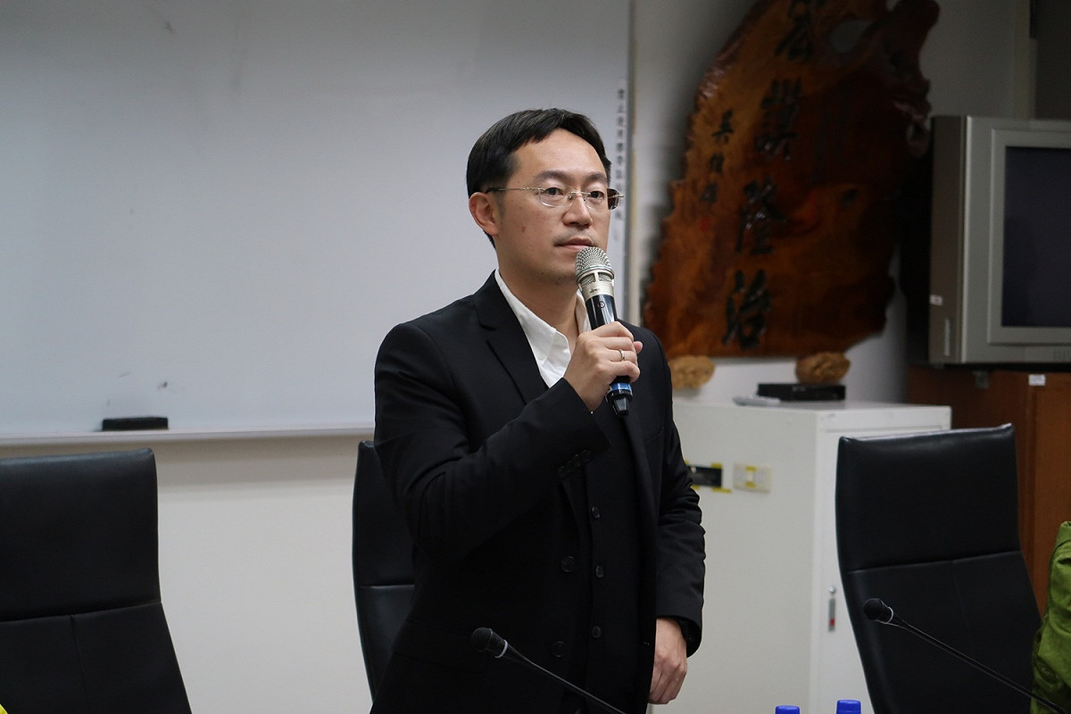 民進黨新北市黨團總召李坤城希望未來主席能多到基層聽聽聲音。 圖：林朝億/攝