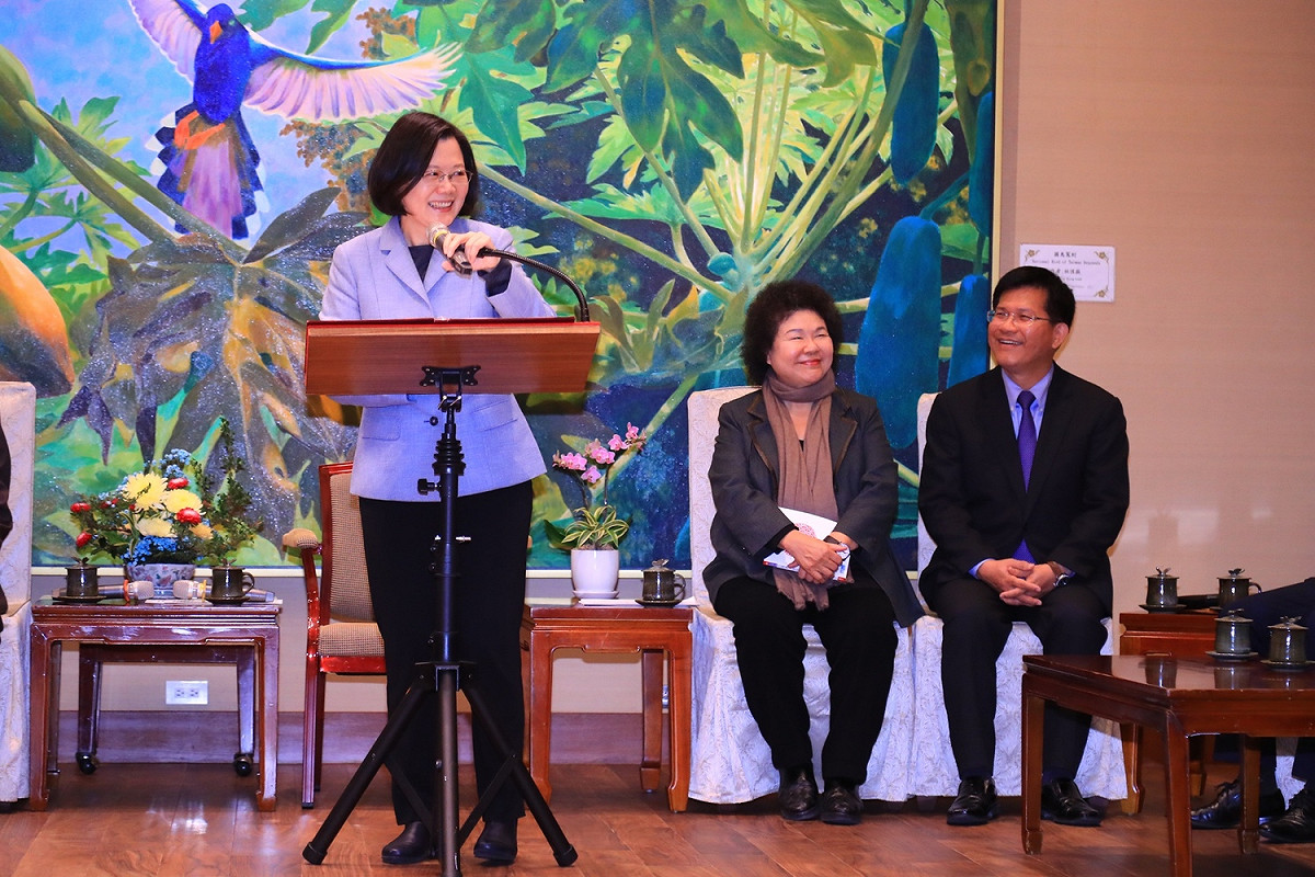 蔡英文肯定台中市長林佳龍領導的花博團隊。 圖：台中市政府/提供