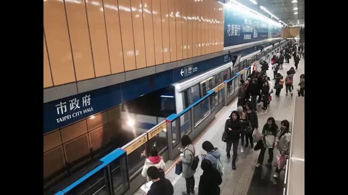台北捷運板南線。示意圖。 圖：翻攝自YouTube