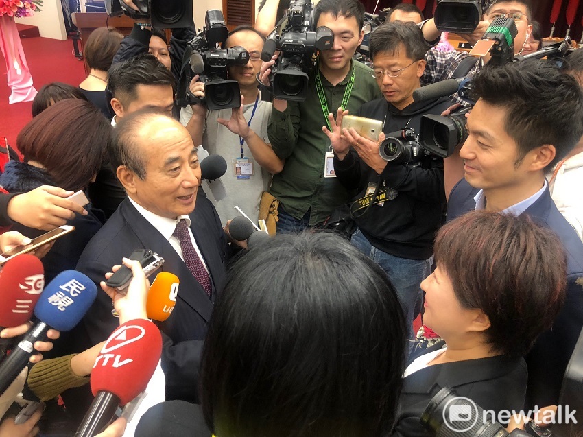 前立法院長、不分區立委王金平勉勵新任會長、藍委蔣萬安。 圖：趙婉淳／攝