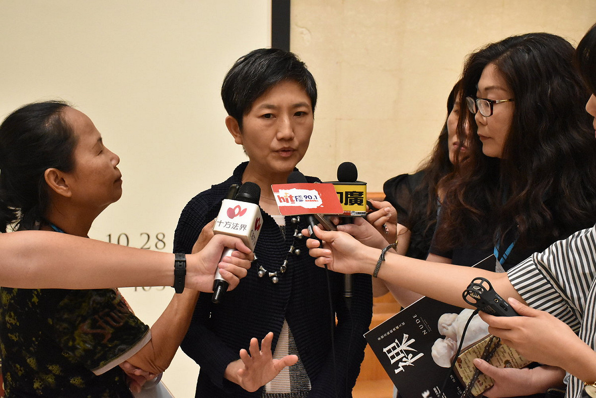 高美館館長李玉玲親自策展的《靜河流深》拿下「十大公辦好展覽」榜首。 圖：孫家銘/攝