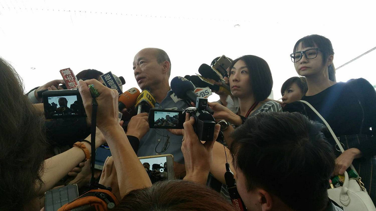 韓國瑜稱讚六龜地靈人傑，可以成為高雄的後花園。 圖：孫家銘/攝