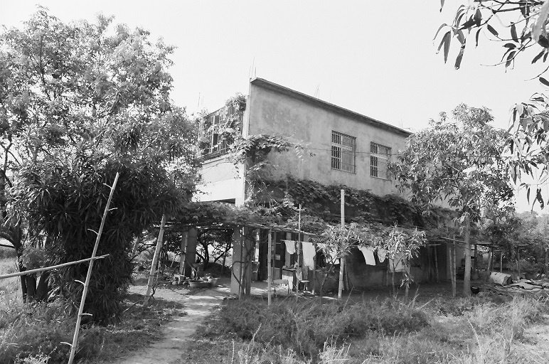 余登發老縣長居住的八卦寮的二樓老宅 圖：余岳叔／攝