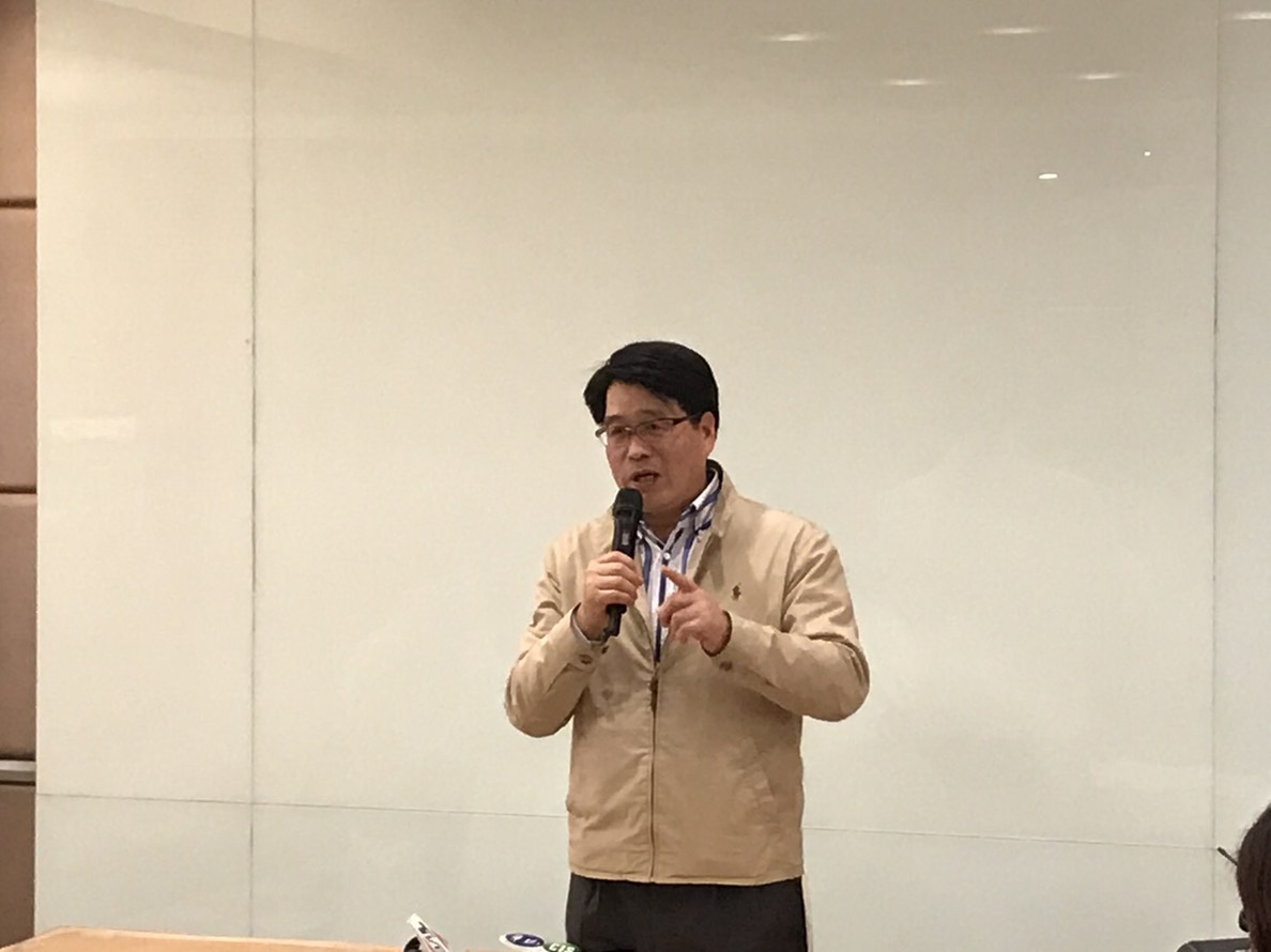 針對宜蘭縣黨部的執評委聯名支持卓榮泰，違反中立原則，游盈隆表示，煩惱這場黨主席補選能否公平完成。 圖：游盈隆辦公室提供