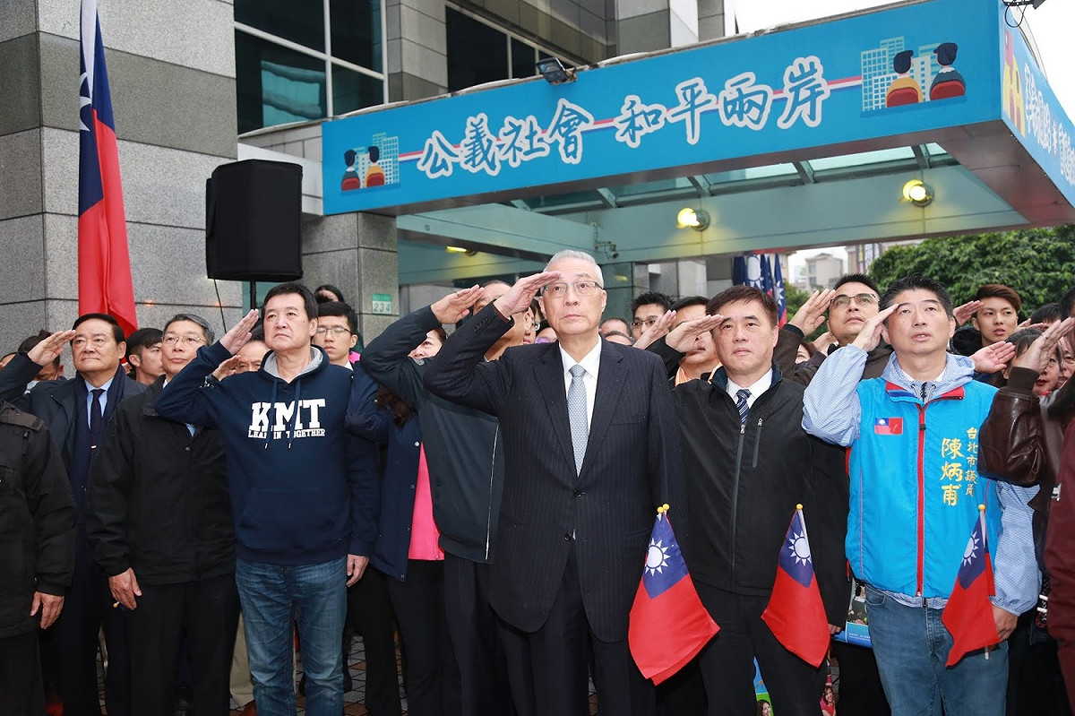 歐陽龍說，國民黨一致的看法就是支持九二共識，過去國民黨不管是在執政、在野，都是以九二共識為基調跟原則，與中國大陸進行會談。一國兩制是大多數台灣民眾所不能接受的，國民黨也不可能會去承認一國兩制。 圖：翻攝自國民黨臉書