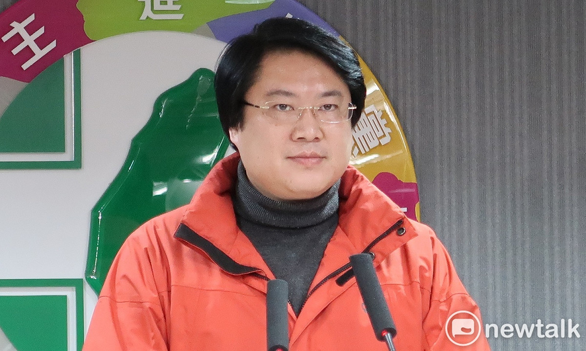 民進黨代主席林右昌6日出席補選記者會。 資料照片：林朝億/攝