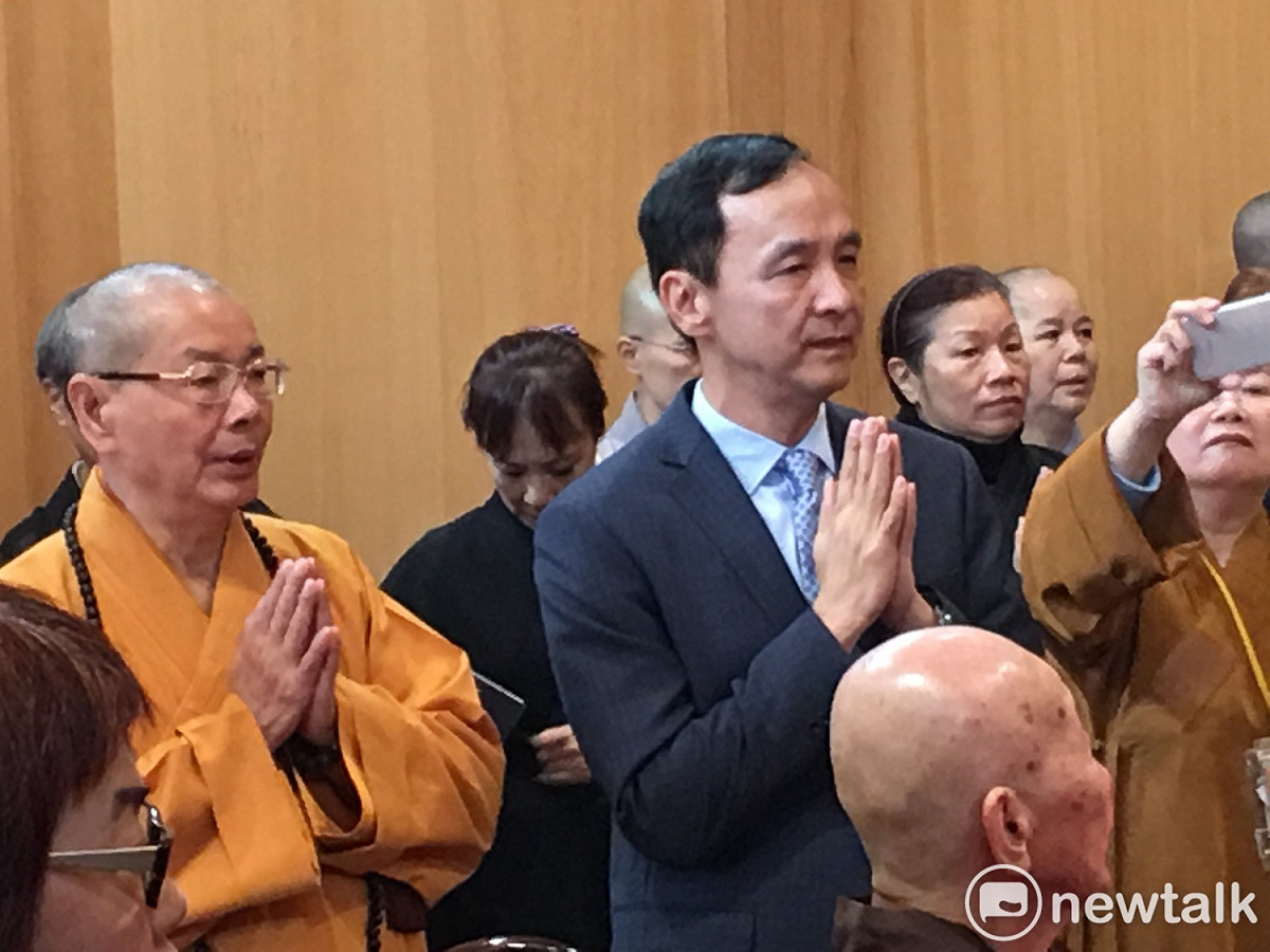 朱立倫今天出席新北市樹林海明寺開光安座典禮 圖：林昀真攝