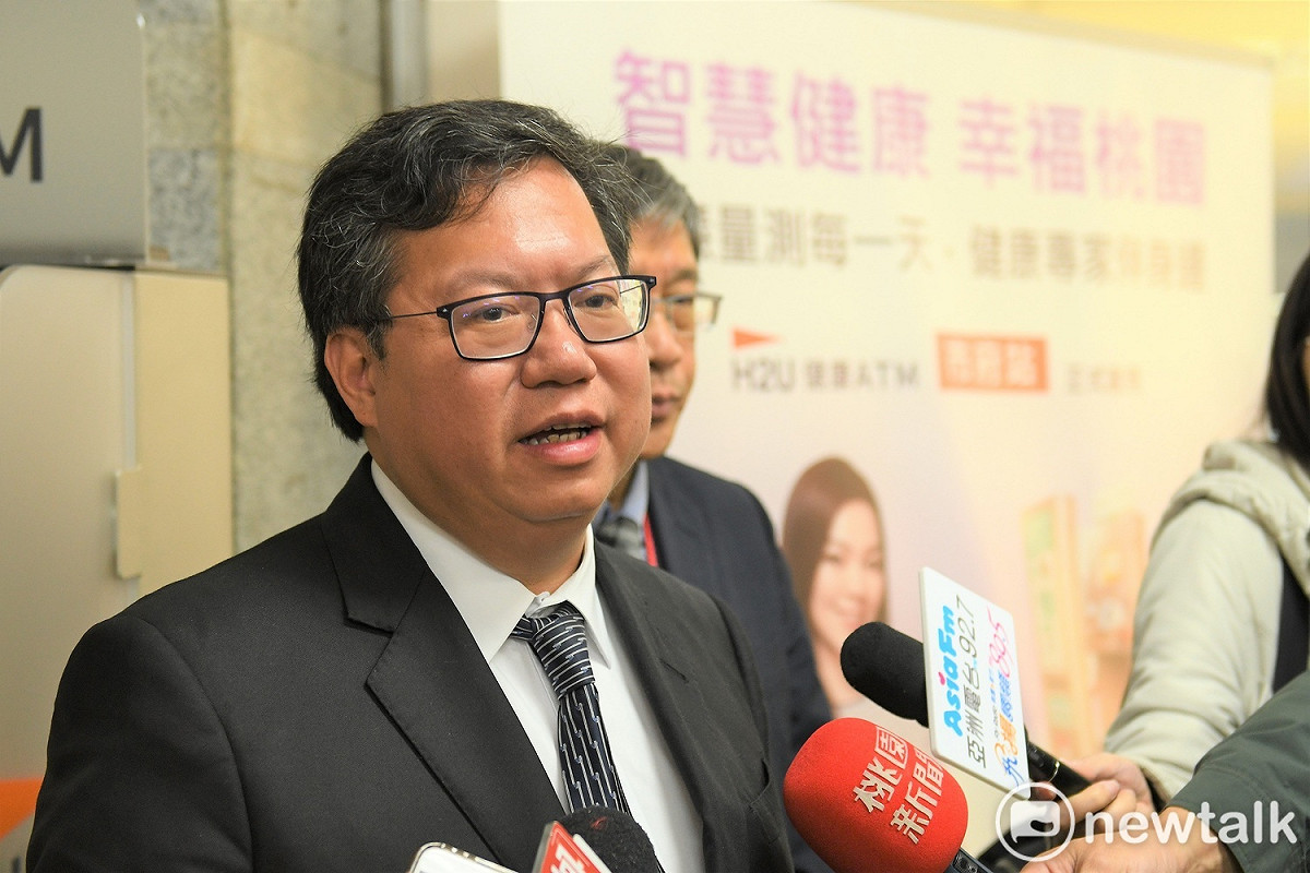 鄭文燦認為現行公職獸醫師職等過低，難以留住人才，建議將現行５至７職等，提高到６至９職等，讓獸醫師有合理的升遷管道。 圖：林昀真／攝