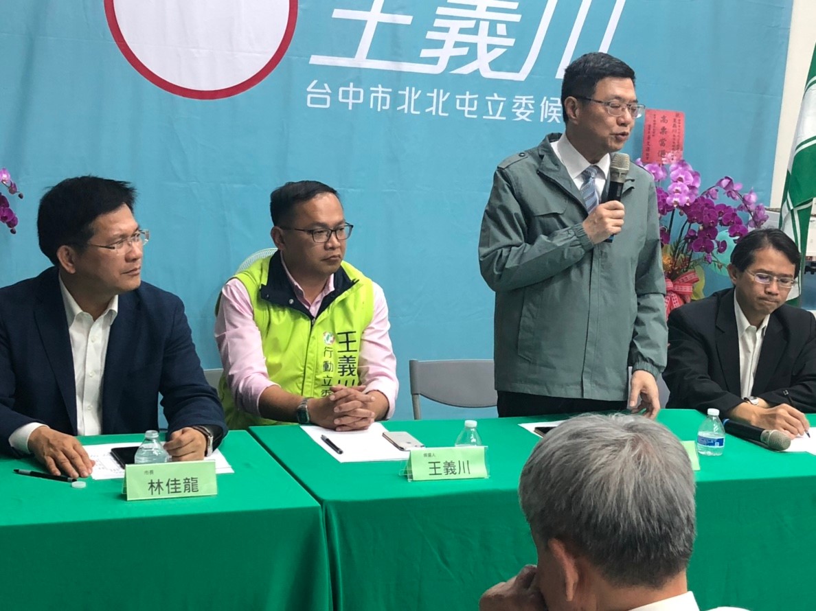 民進黨主席卓榮泰今天上任後，隨即赴台中為王義川輔選。 圖：民進黨中市黨部提供