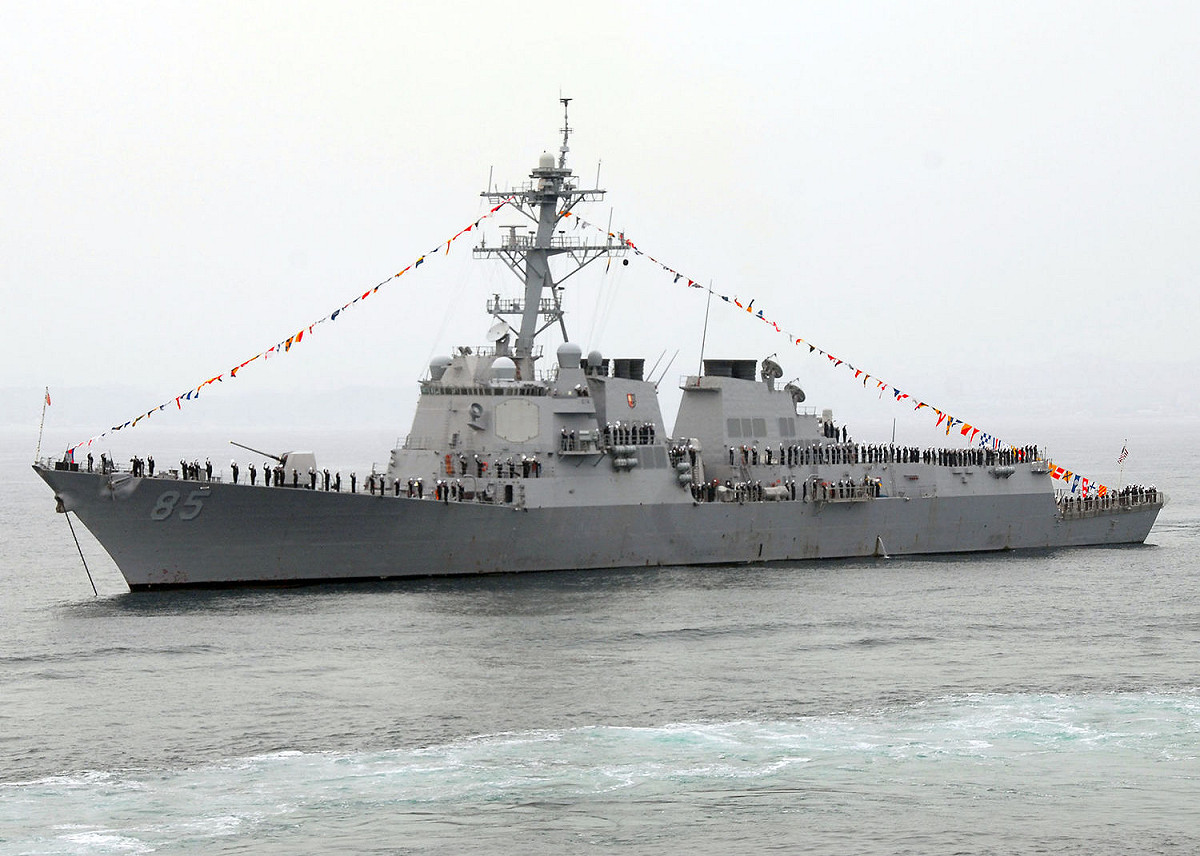 美國飛彈驅逐艦麥康貝爾號（USS McCampbell）。 圖：翻攝自維基百科