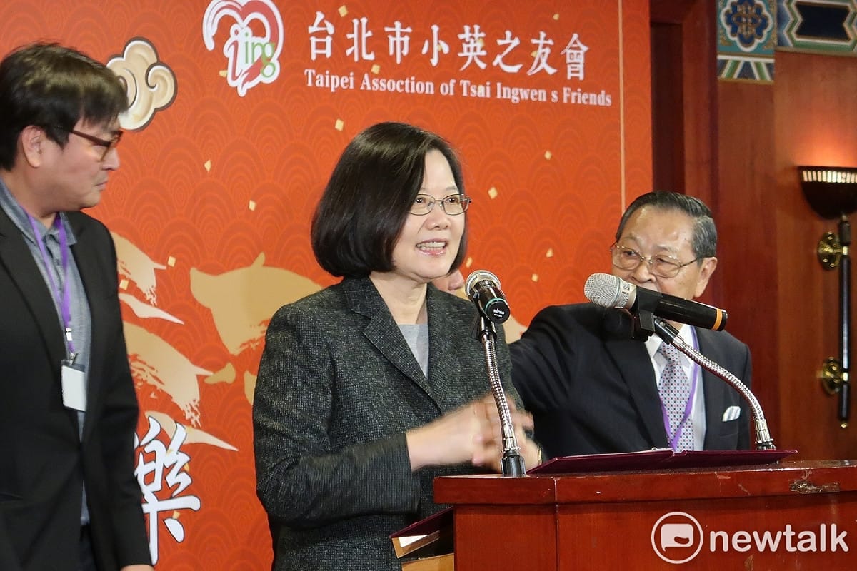 總統蔡英文10日出席台北市小英之友會。 圖：林朝億/攝