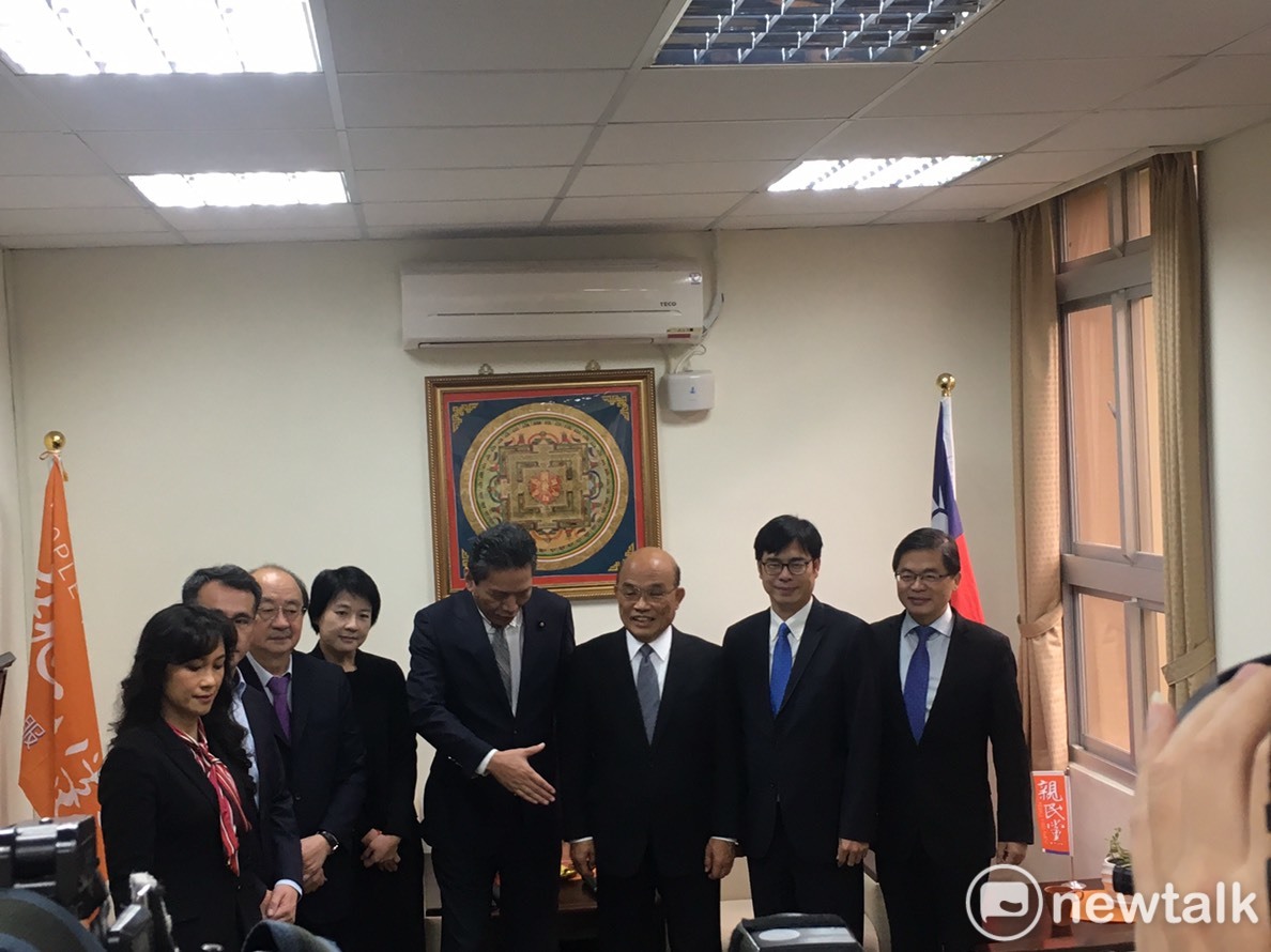 蘇貞昌拜會親民黨團。 圖:謝莉慧/攝