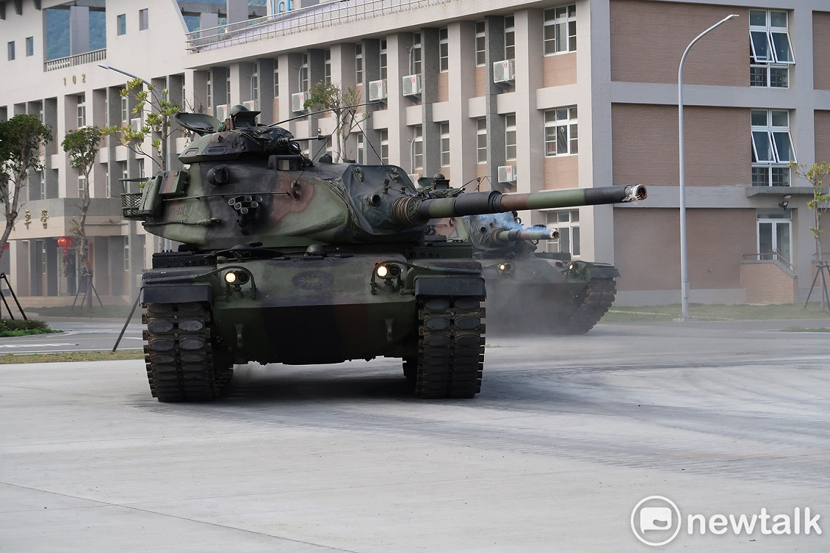 M60A3戰車參與佳山基地反空機降縮短距離演練。 圖：林朝億/攝