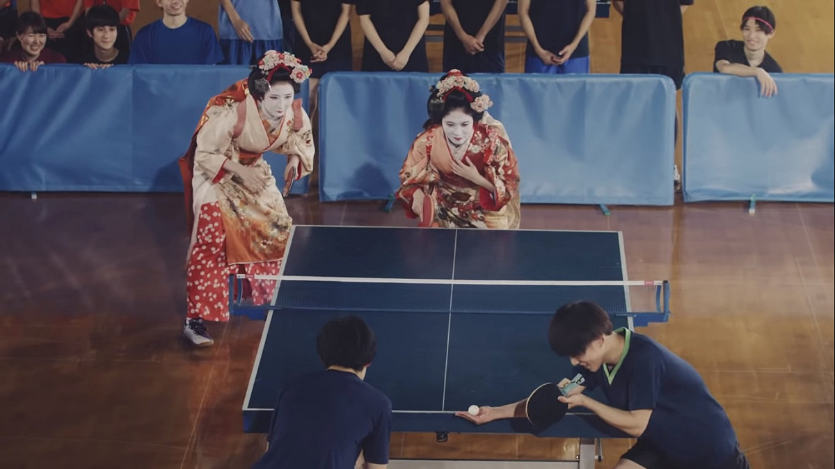 (影)藝妓穿和服也能虐爆桌球選手！卸妝後原來是桌球美少女