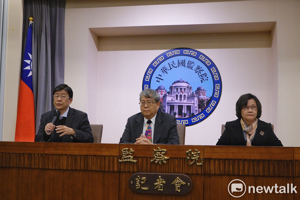監察院舉行記者會，說明通過彈劾管中閔案。 圖：張良一攝