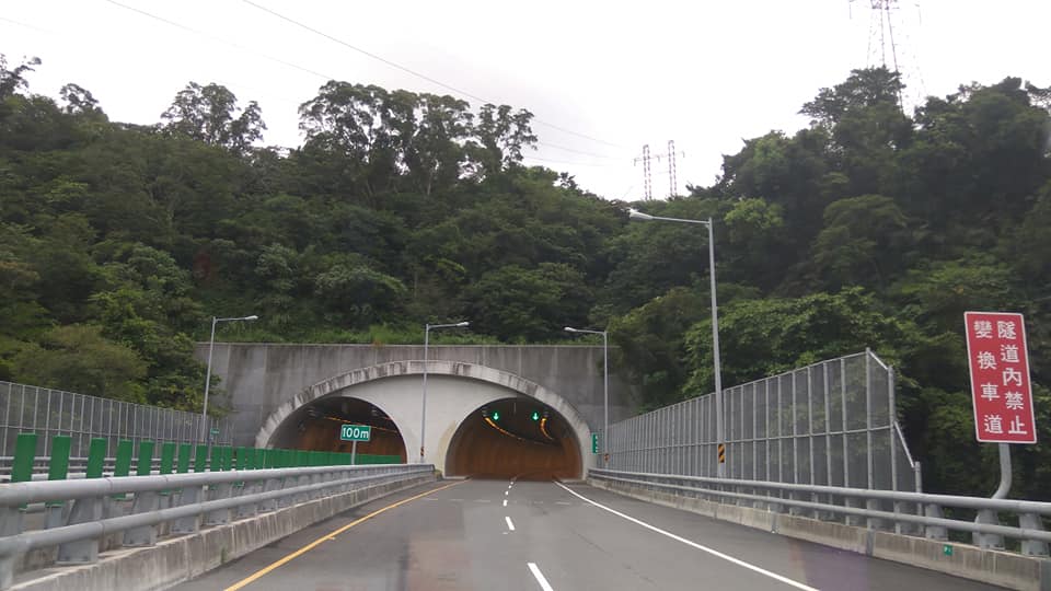 蘇花改蘇澳至東澳段，目前僅開放小客車、大客車、大貨車通行 圖：張嘉哲/攝