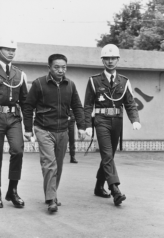 黃信介，本名黃金龍，1928年生，台北大龍峒人。1969年當選終身職立法委員。擔任美麗島雜誌發行人，被判有期徒刑十四年，同時喪失立委資格。 圖：周嘉華／攝