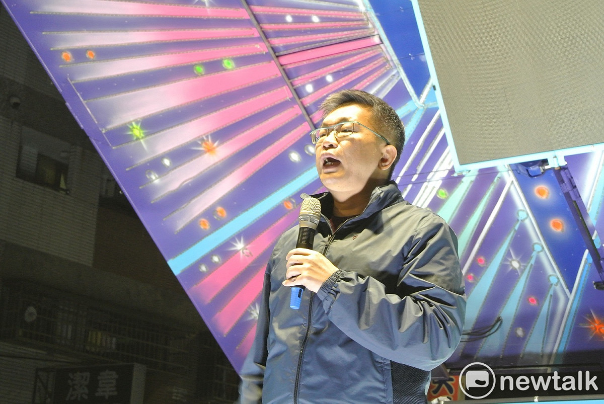 蔡其昌肯定王義川的執行力。 圖：唐復年/攝