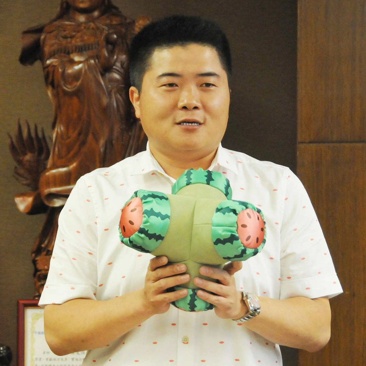 國民黨台中市立委顏寬恒於臉書力挺加重虐童罰則，並期盼社工人員能盡速補足，他強調「這連署我一定簽」。 圖：翻攝自顏寬恒臉書