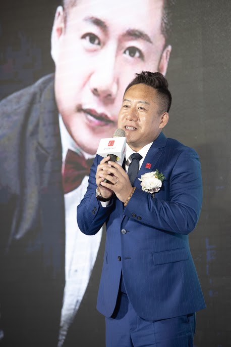愛音斯坦FM 創始人解卿致詞。 圖：台灣愛音斯坦傳播公司/提供