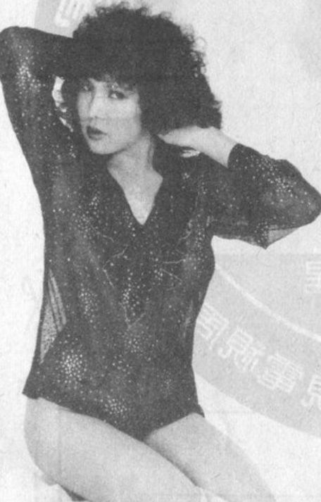 打文化部長鄭麗君一巴掌的資深藝人鄭惠中，曾是八零年代豔星之一。 圖：翻攝自網路