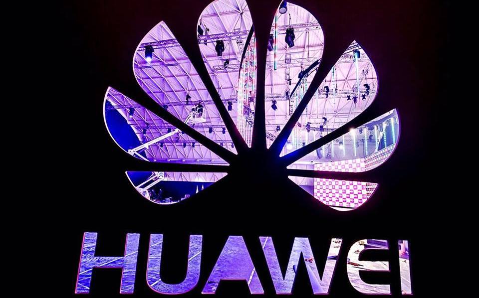 中國的電信商華為，最近在歐洲、美國、英國等引起很大爭議，日本則是把華為的設備解析，直接說有些零件涉及「安全疑慮」。 圖：翻攝自華為／Facebook