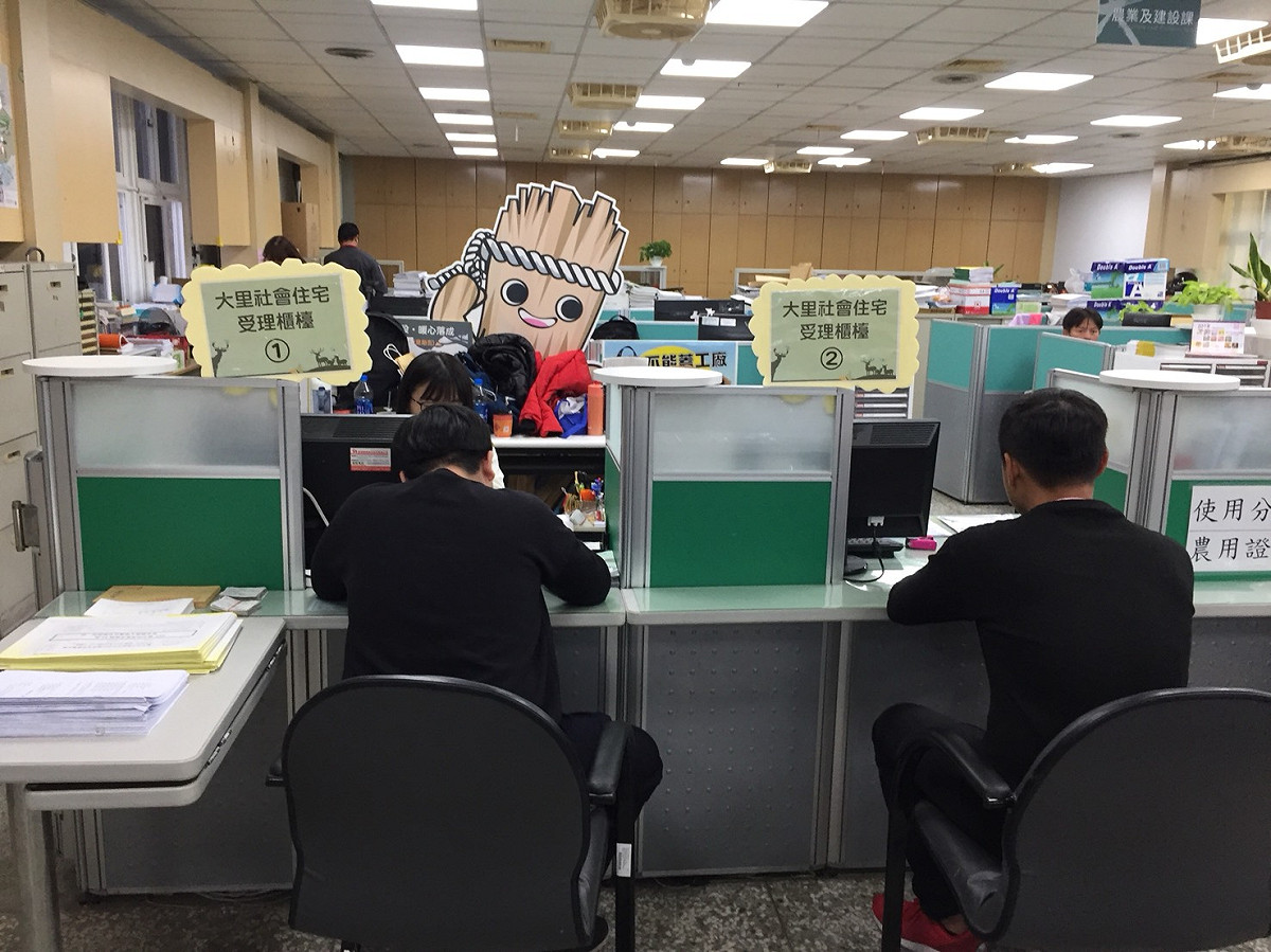 大里光正段社會住宅臨櫃申請情形。 圖：台中市住宅處/提供