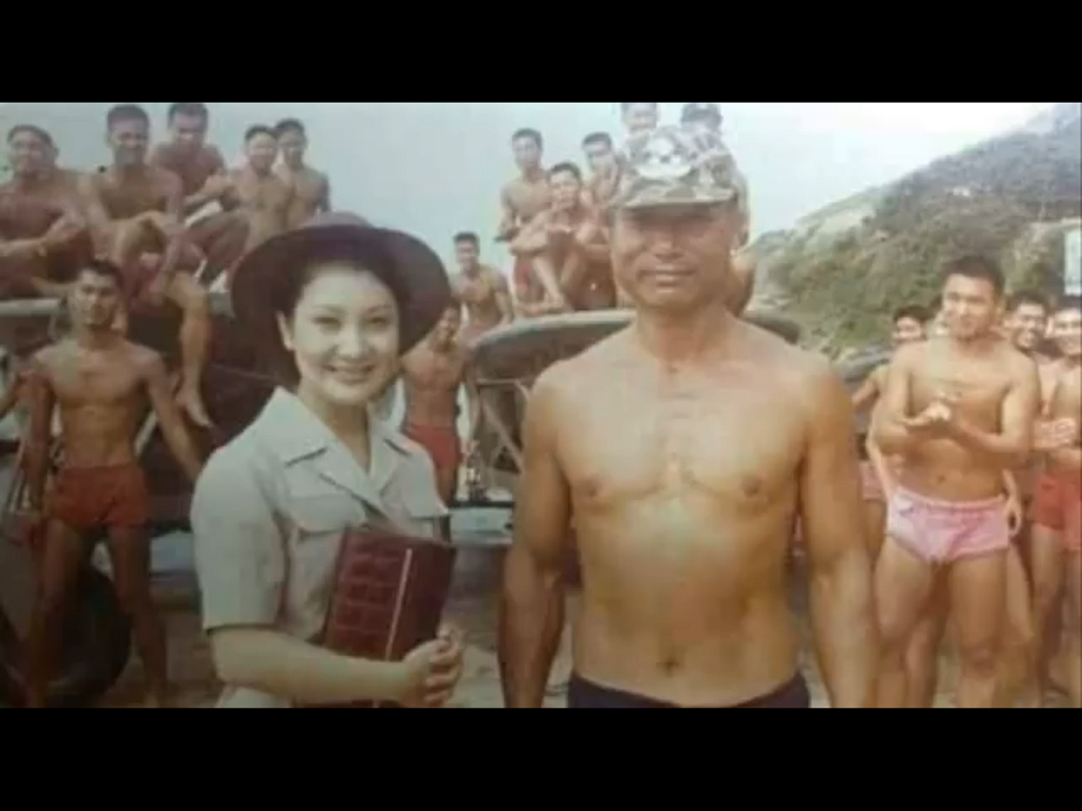 國軍英雄、兩棲營偵三連連長毛守義中校年輕時的英姿。 圖：翻攝自中華民國-陸軍蛙人海蛟海龍部隊粉絲團