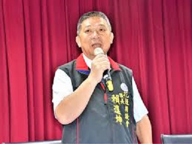 花蓮前議長賴進坤父子經營的公司，將一般事業廢棄物充作天然石灰石賣給台泥製成黑心水泥流入市面，今天偵查終結提起公訴。 圖 : 翻攝自ecoast.com.tw