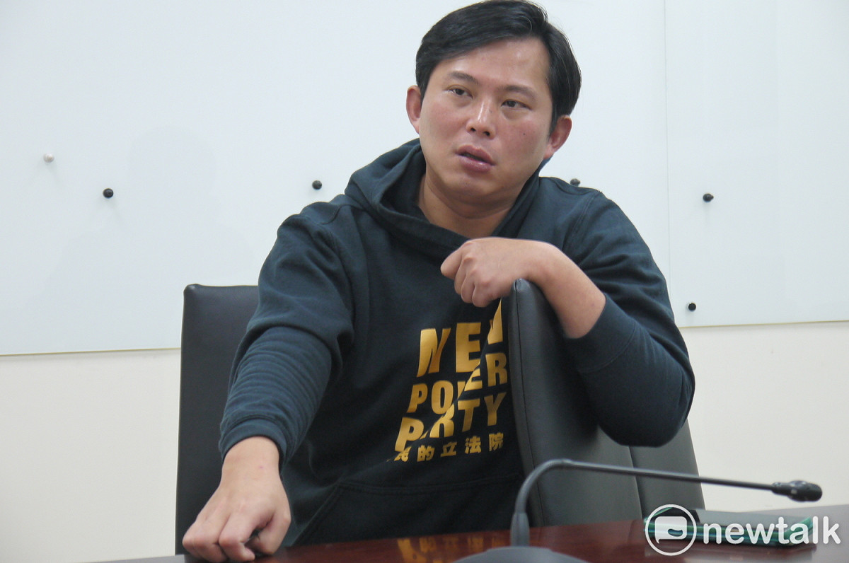 談起育兒經，黃國昌把「孩子快樂長大」看成最重要的事情。 圖：陳佩君／攝(資料照)