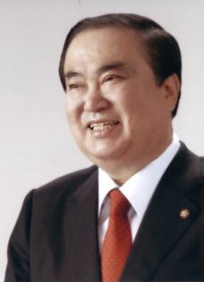 韓國國會議長文喜相要求日本現任天皇以戰爭犯罪罪人之子的身分出面對慰安婦謝罪 圖：翻攝自韓國政府網頁