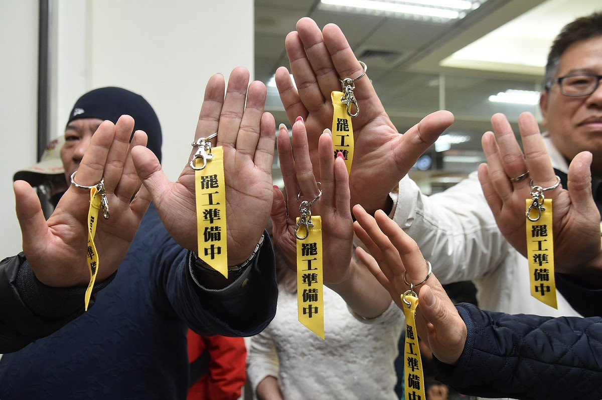 華航勞資座談今（ 11 ）日下午 5 時登場，但面對媒體要求同步公開直播，華航與交通部明顯不同調。 圖／陳柏年攝